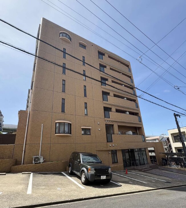 建物外観 ラ・モヴェール白壁